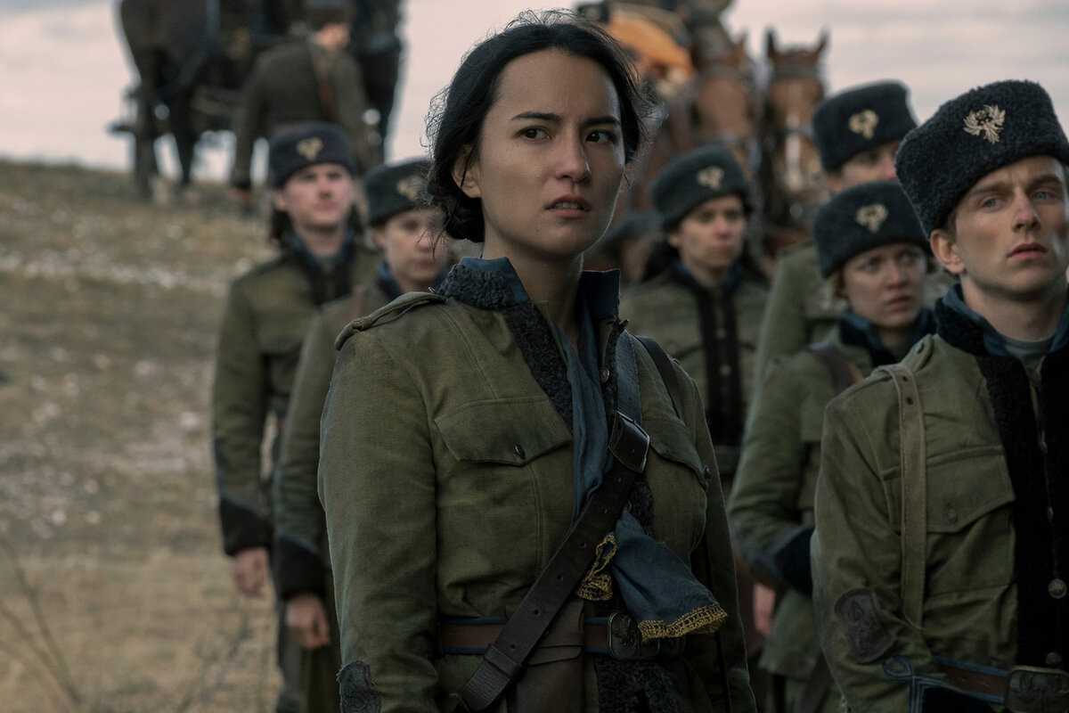 Лучшие сериалы нетфликс 2021 года: топ-10 кинолент с высоким рейтингом
